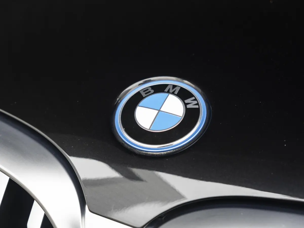 xDrive30e SoH 88% | High Executive | Achteruitrijcamera | Sportstoelen | Stoelverwarming | Laserlight | 18''