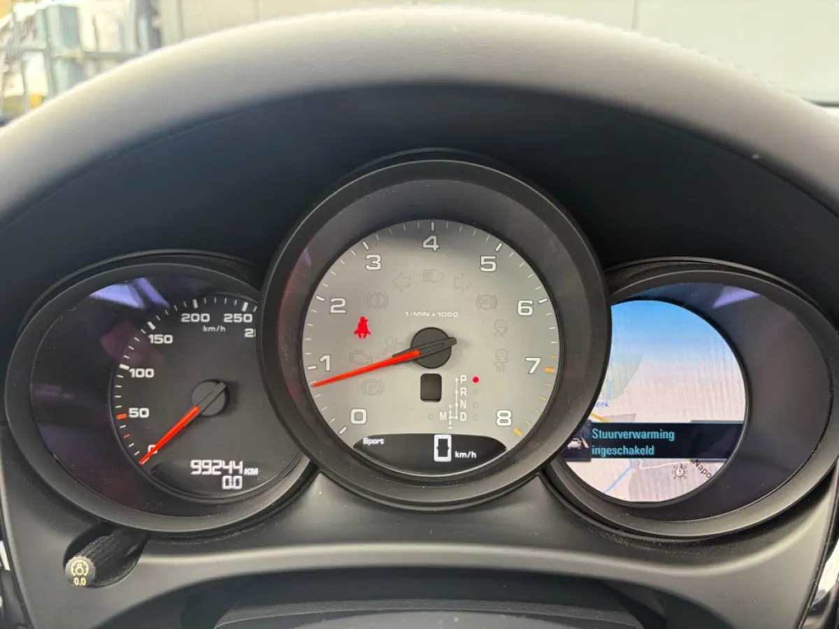 3.0 S Pano Leder ACC Luchtvering 360-Camera Carplay e.Trekhaak