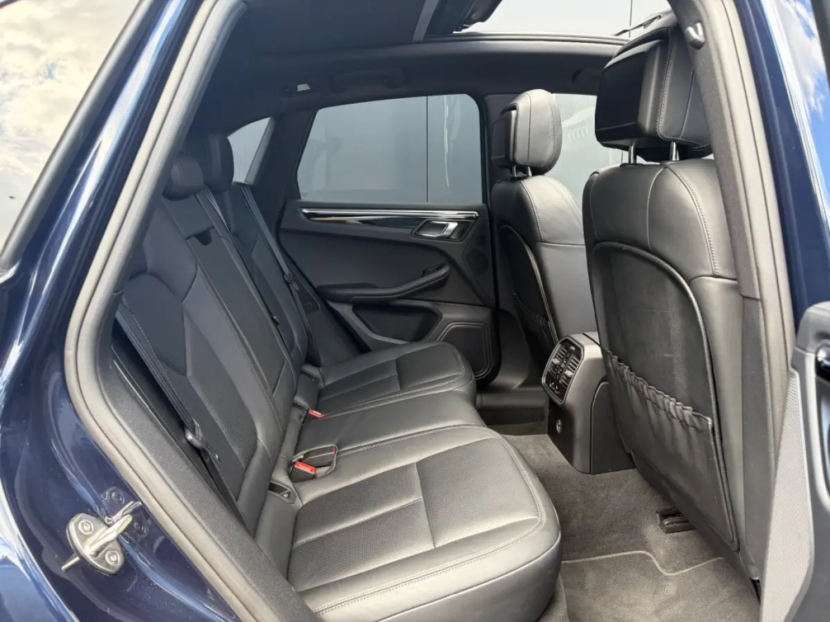 3.0 S Pano Leder ACC Luchtvering 360-Camera Carplay e.Trekhaak