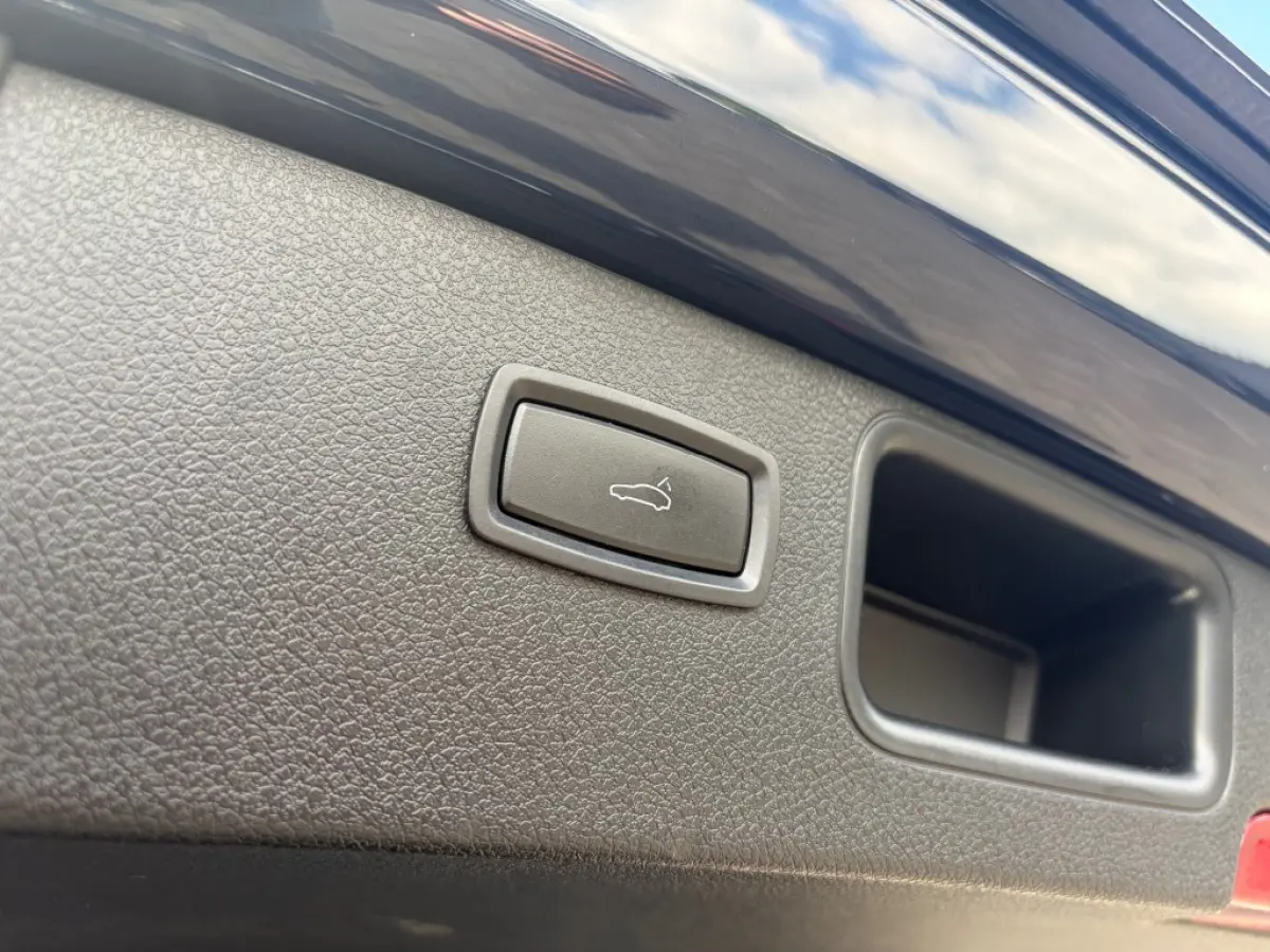 3.0 S Pano Leder ACC Luchtvering 360-Camera Carplay e.Trekhaak