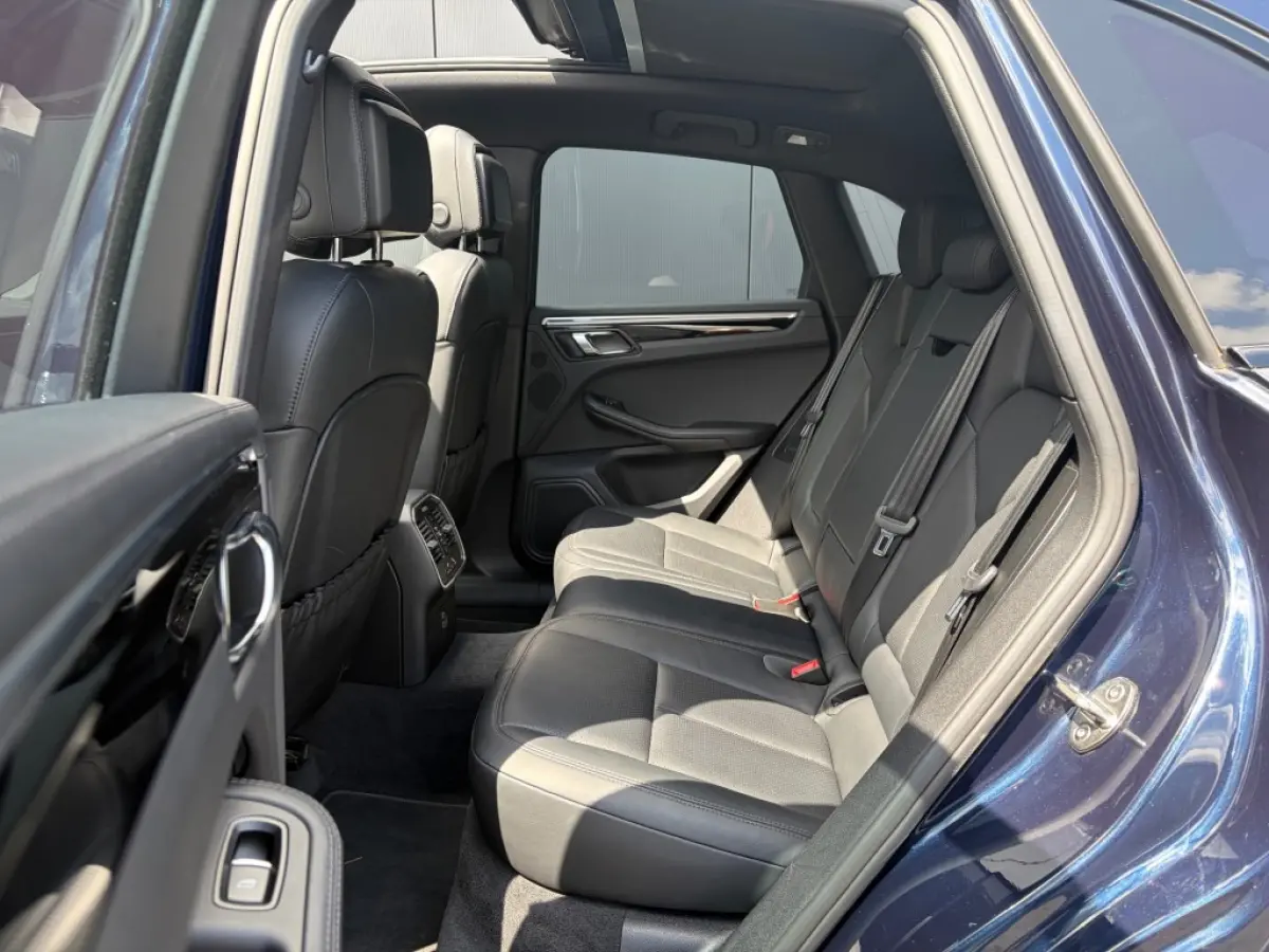 3.0 S Pano Leder ACC Luchtvering 360-Camera Carplay e.Trekhaak