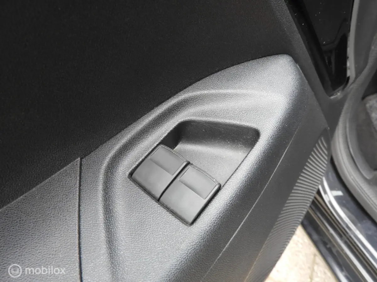 1.2 PureTech Shine