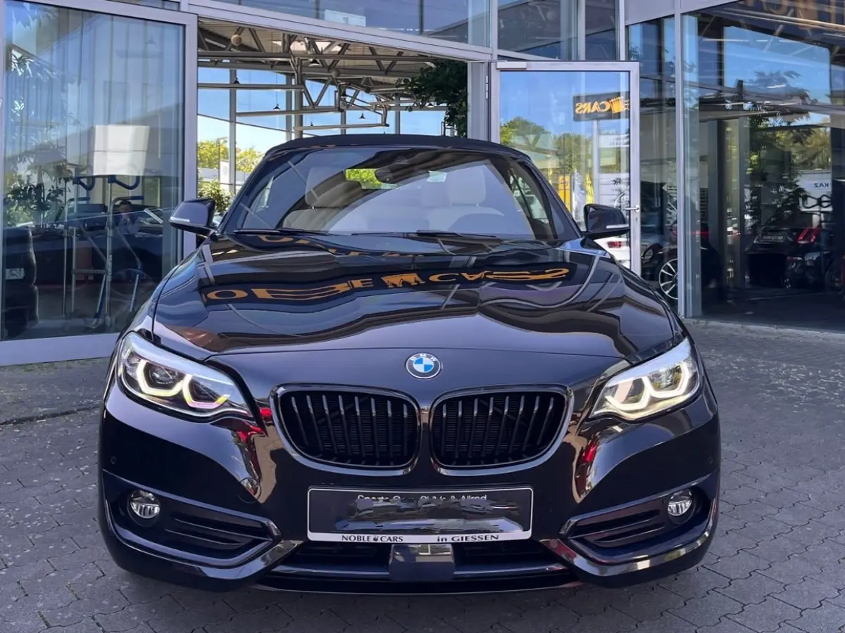220iA SPORTLINE ** ADAPT. LED, BEIGE LEDER, NAVI PROF, CAMERA, 18-inch LMV ** UNFALLFREI - Slechts 45.900km. ** ** INFORMEER OOK NAAR ONZE AANTREKKELIJKE FINANCIAL-LEASE TARIEVEN **