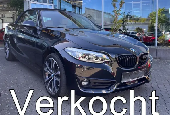 220iA SPORTLINE ** ADAPT. LED, BEIGE LEDER, NAVI PROF, CAMERA, 18-inch LMV ** UNFALLFREI - Slechts 45.900km. ** ** INFORMEER OOK NAAR ONZE AANTREKKELIJKE FINANCIAL-LEASE TARIEVEN **