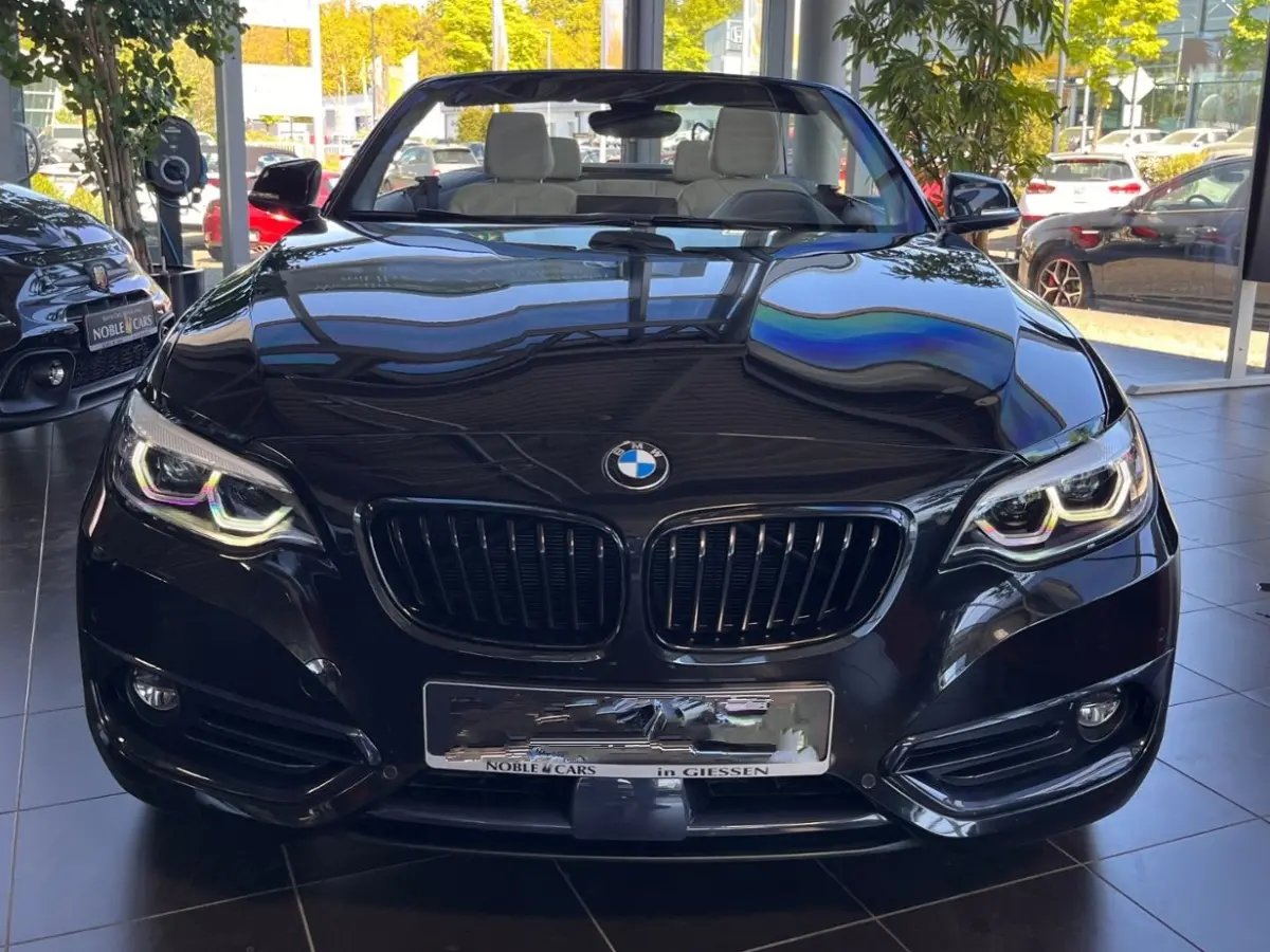 220iA SPORTLINE ** ADAPT. LED, BEIGE LEDER, NAVI PROF, CAMERA, 18-inch LMV ** UNFALLFREI - Slechts 45.900km. ** ** INFORMEER OOK NAAR ONZE AANTREKKELIJKE FINANCIAL-LEASE TARIEVEN **