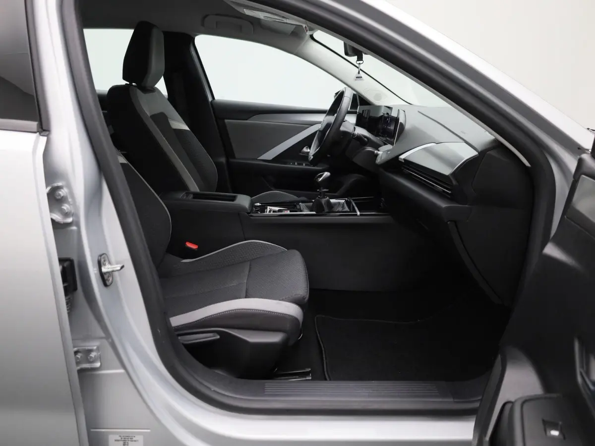 1.2 Turbo | Apple Carplay / Android Auto | Parkeersensoren | Climate Control | Trekhaak |