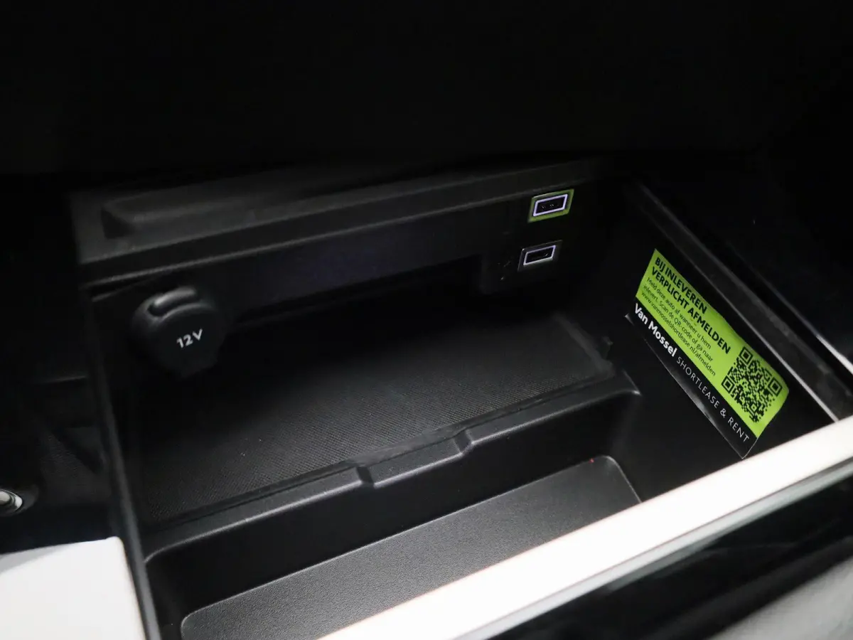 1.2 Turbo | Apple Carplay / Android Auto | Parkeersensoren | Climate Control | Trekhaak |