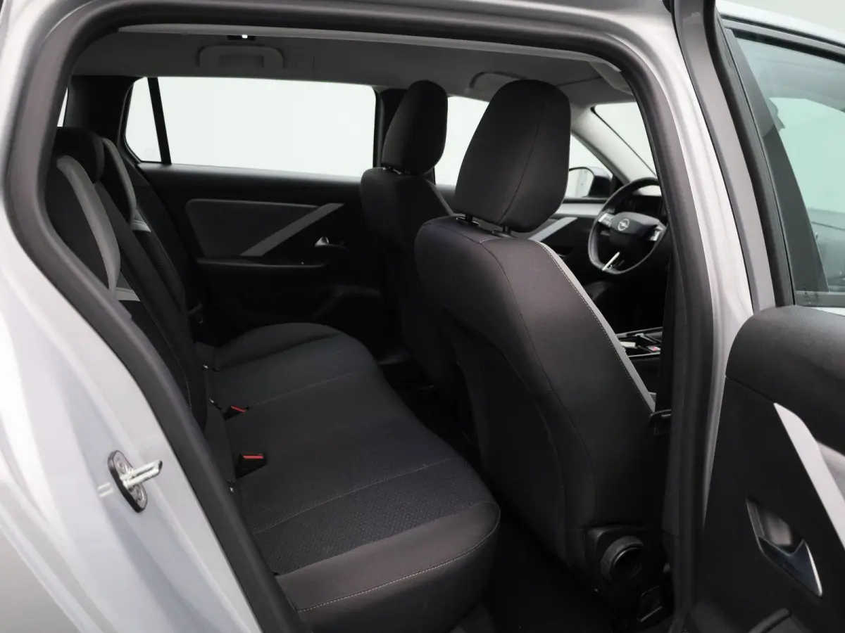 1.2 Turbo | Apple Carplay / Android Auto | Parkeersensoren | Climate Control | Trekhaak |