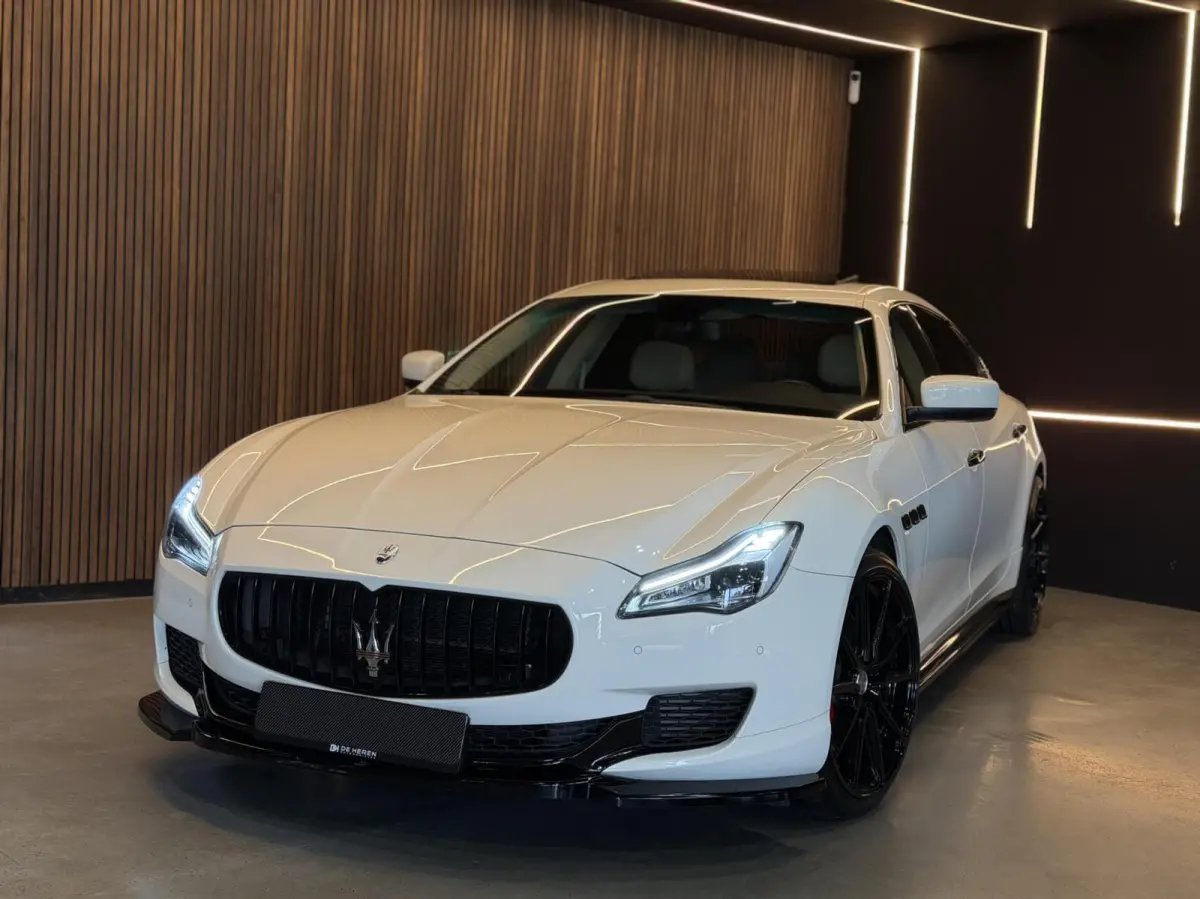 3.8 GTS V8|Pano|Vossen|Maxton|B&W|22"
