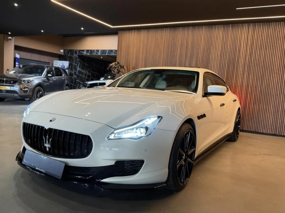 3.8 GTS V8|Pano|Vossen|Maxton|B&W|22"