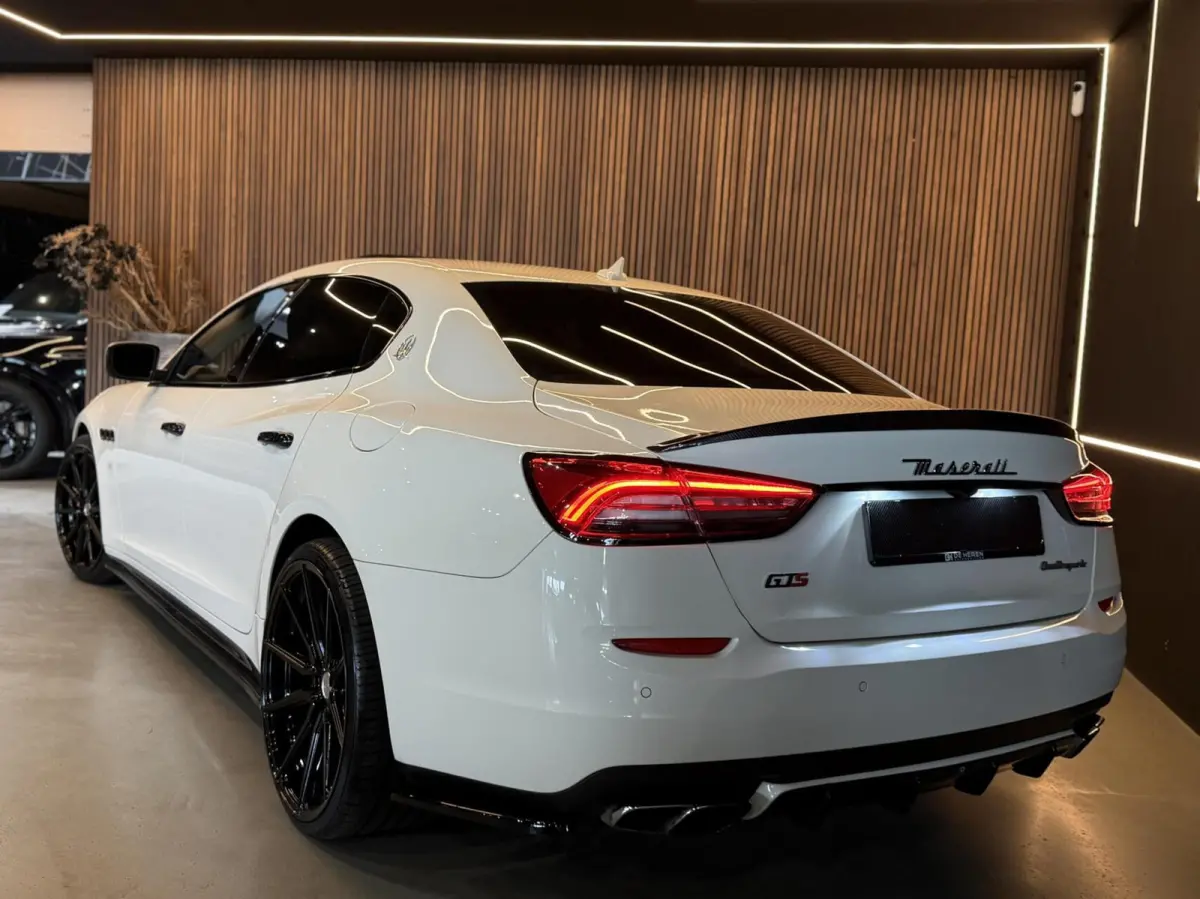 3.8 GTS V8|Pano|Vossen|Maxton|B&W|22"