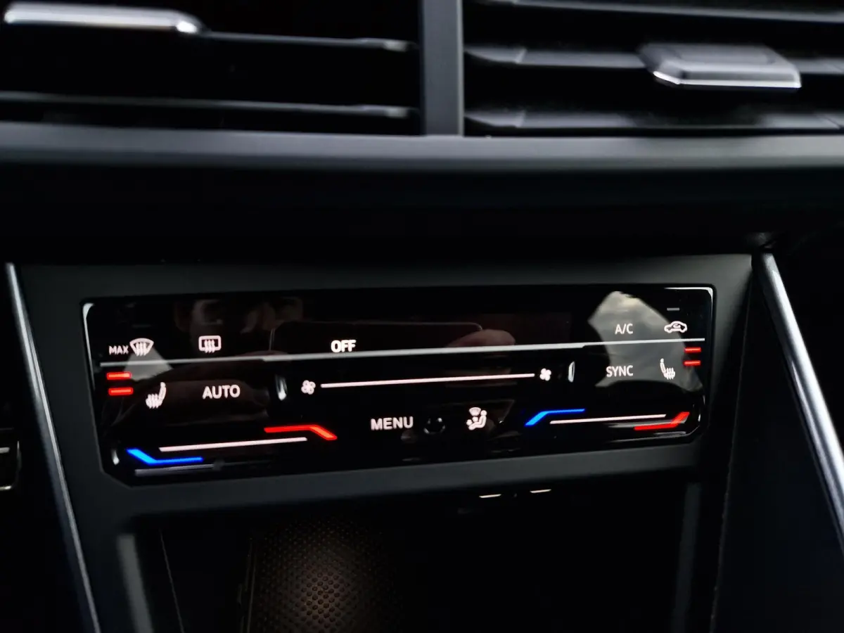 2.0 TSI GTI DSG 207PK IQ LIGHT