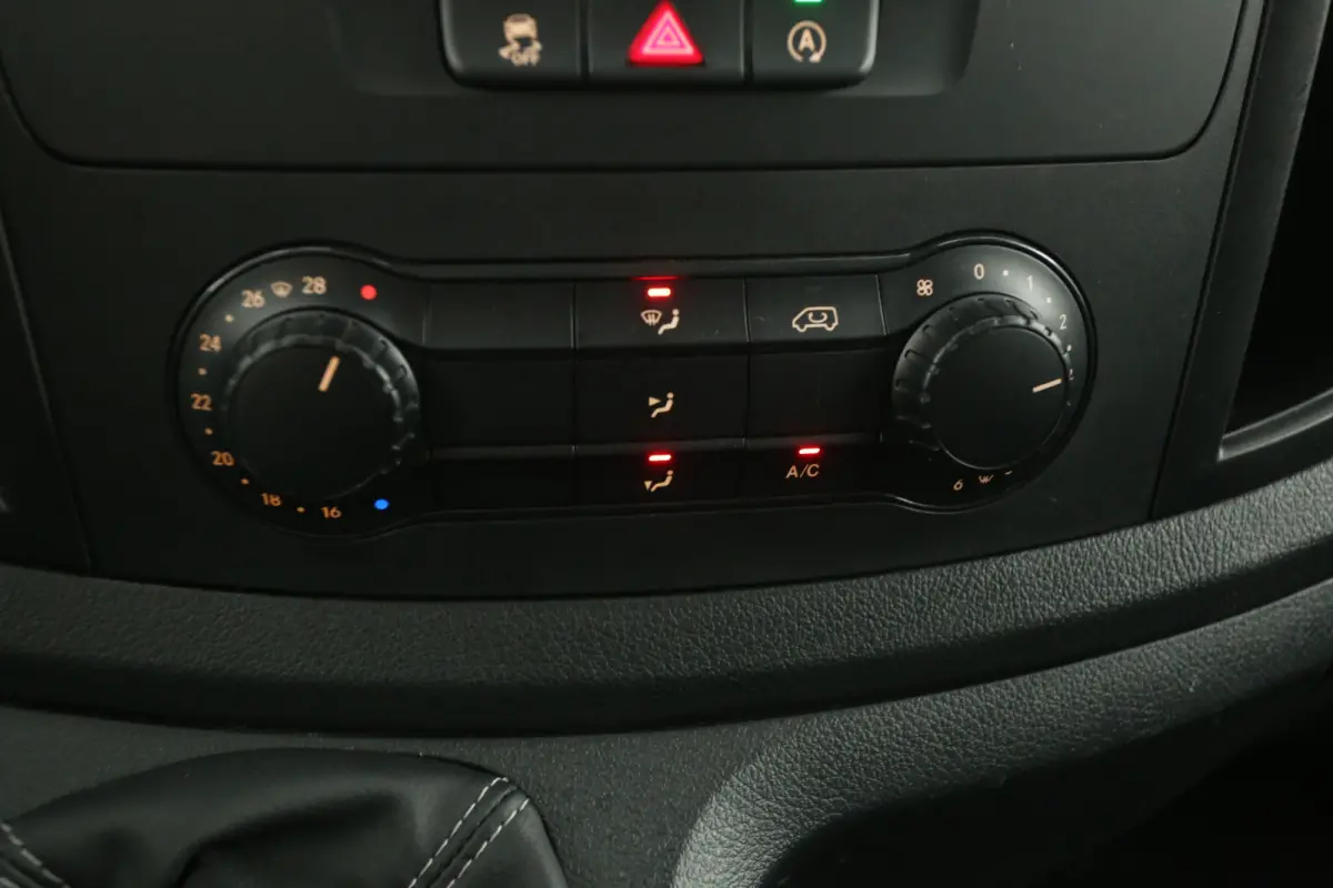 114 CDI Lang | Airco | Cruise | Camera | 3 Zits | Carplay | Trekhaak