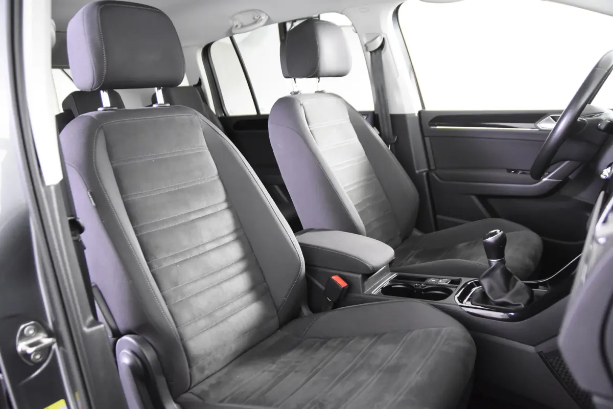 1.0 TSI Highline *1ste Eigenaar*Leer*Trekhaak*PDC*