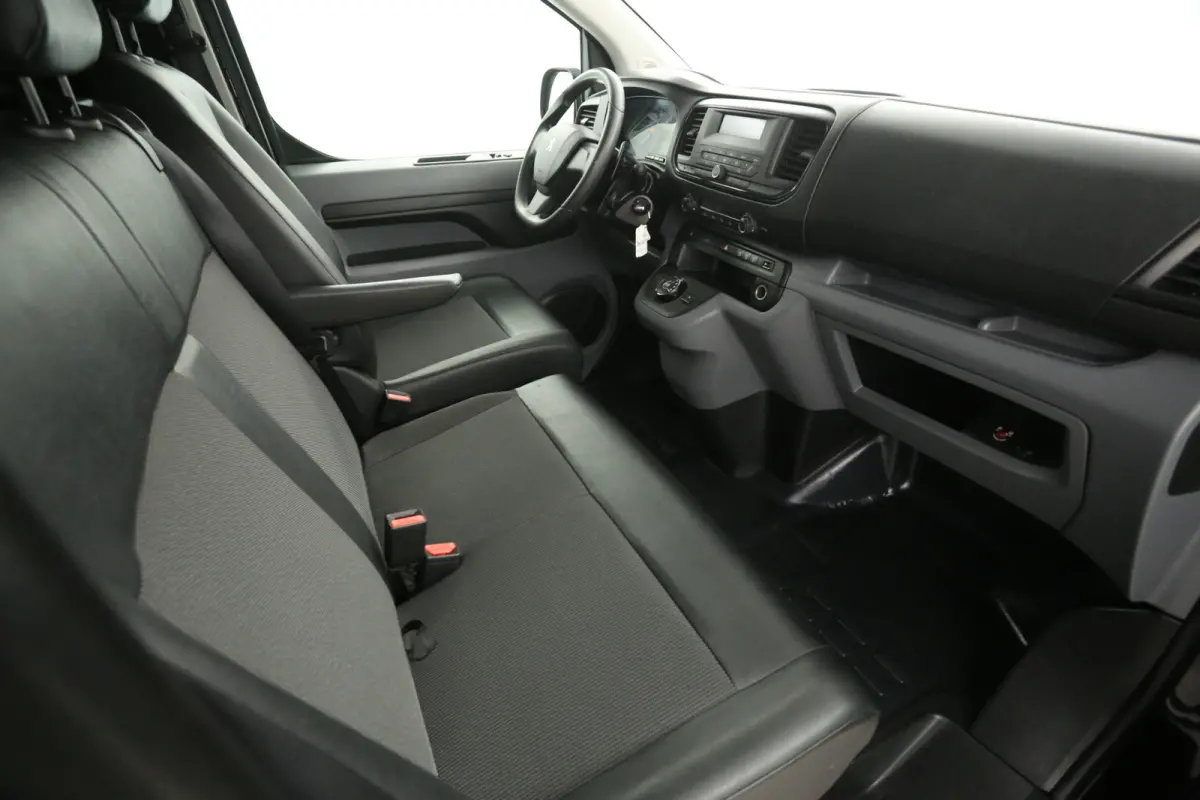 2.0 BlueHDI L3H1 | Aut. | Airco | Cruise | 3 Zits | Trekhaak | Parkeersens.