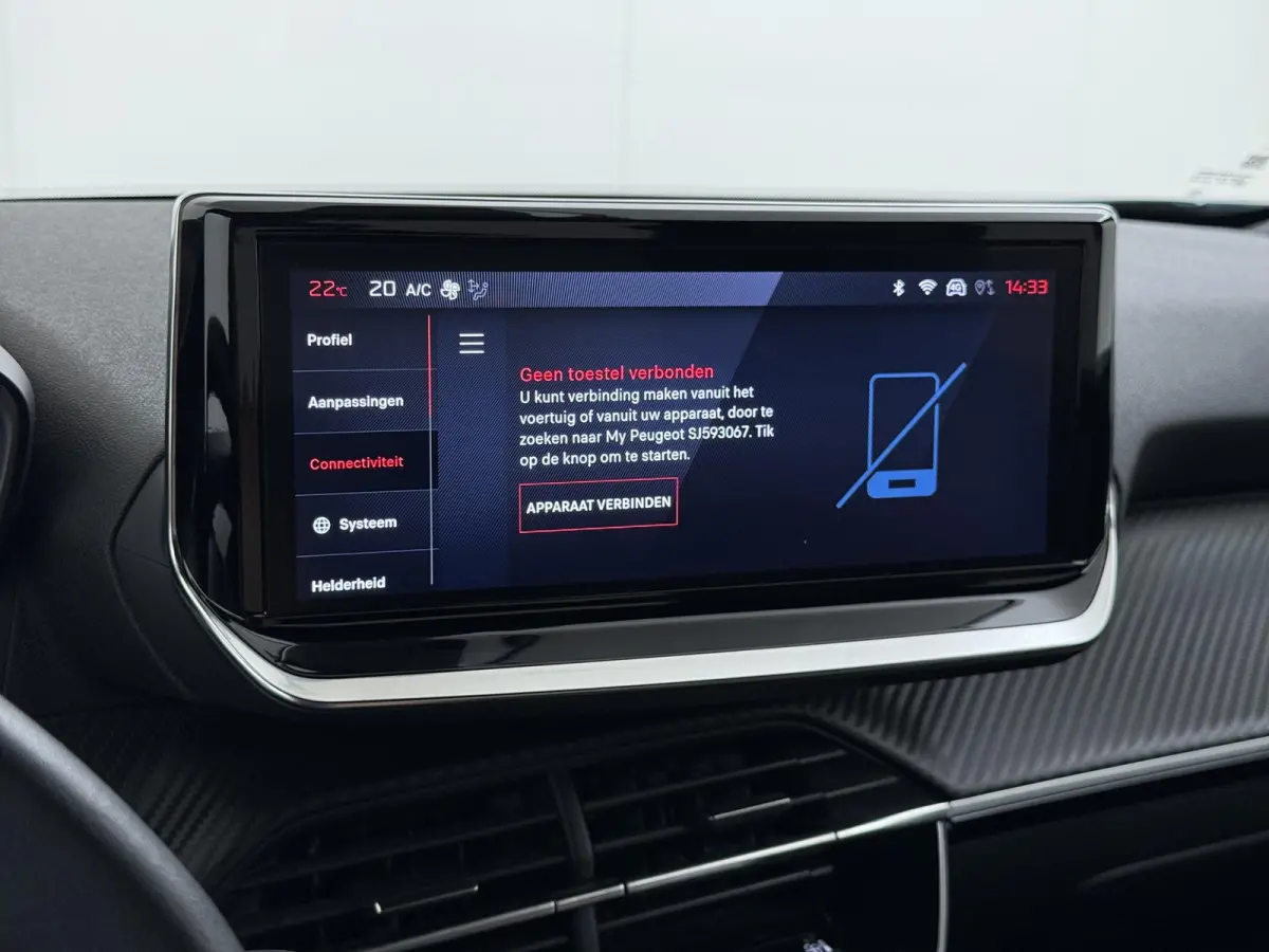 SUV Allure 100pk | Automatische Airco | Navigatie via Apple Carplay en Android auto | Cruise control | Parkeersensoren achter | 17 inch lichtmetalen velgen | Led koplampen