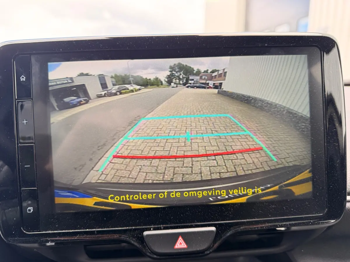 1.5 Hybrid Dynamic | Navigatie | Apple CarPlay/Android auto | Achteruitrijcamera