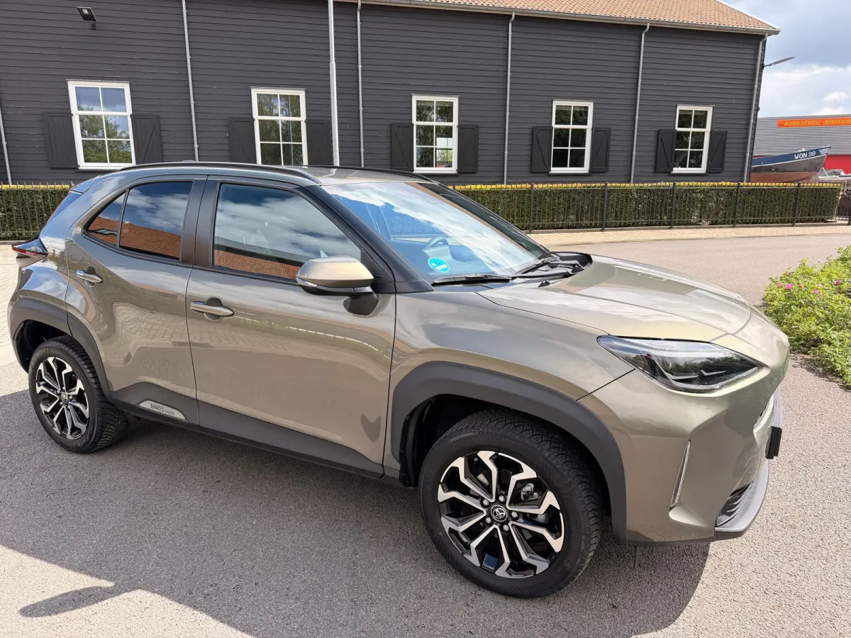 1.5 Hybrid Dynamic | Navigatie | Apple CarPlay/Android auto | Achteruitrijcamera