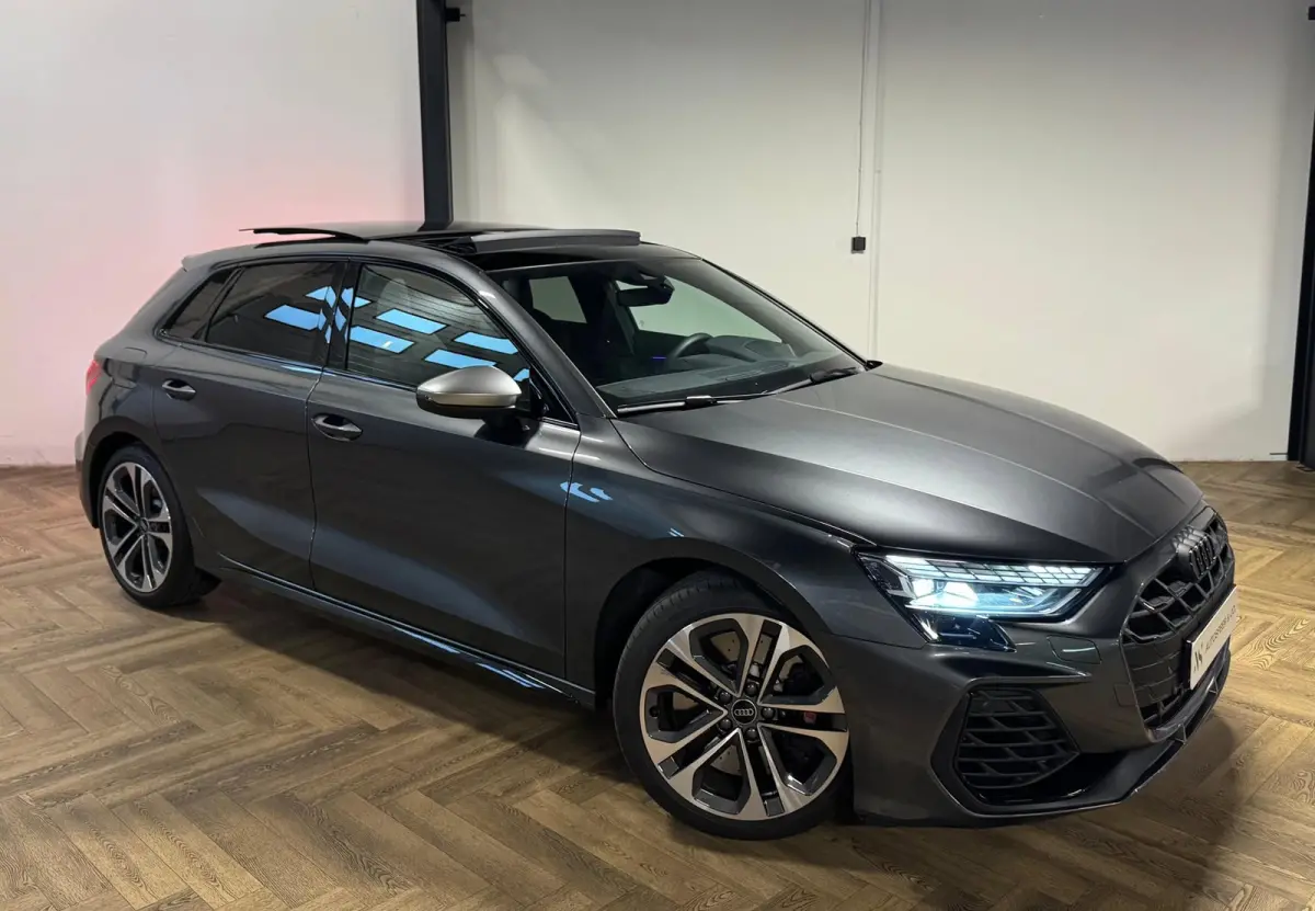 2.0 TFSI S3 quattro PANO KEYLESS CARPLAY