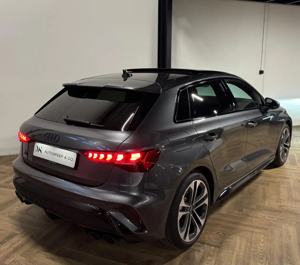 2.0 TFSI S3 quattro PANO KEYLESS CARPLAY