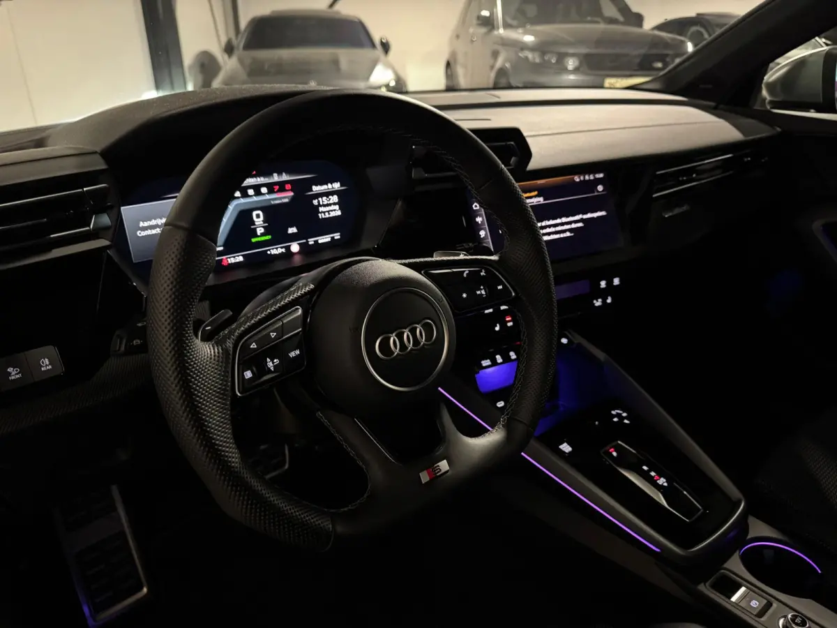 2.0 TFSI S3 quattro PANO KEYLESS CARPLAY