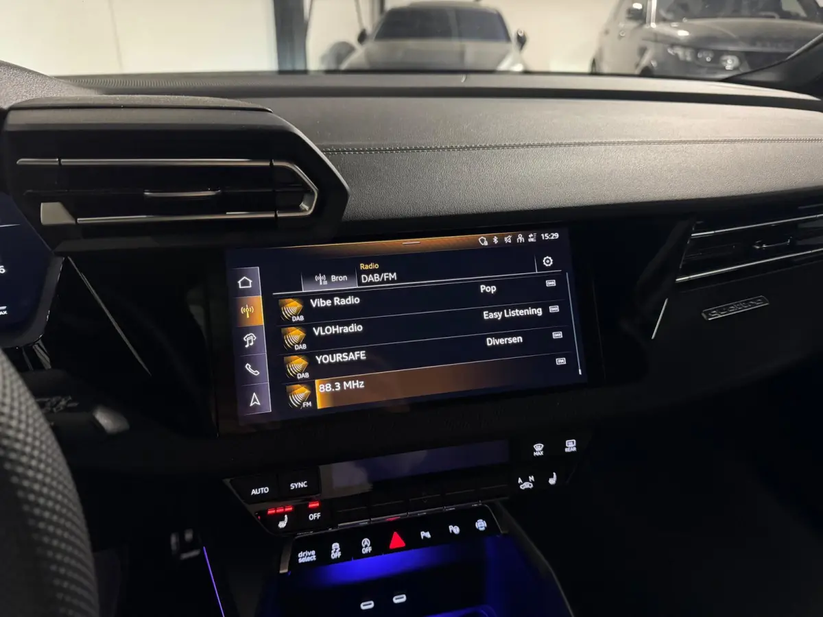 2.0 TFSI S3 quattro PANO KEYLESS CARPLAY