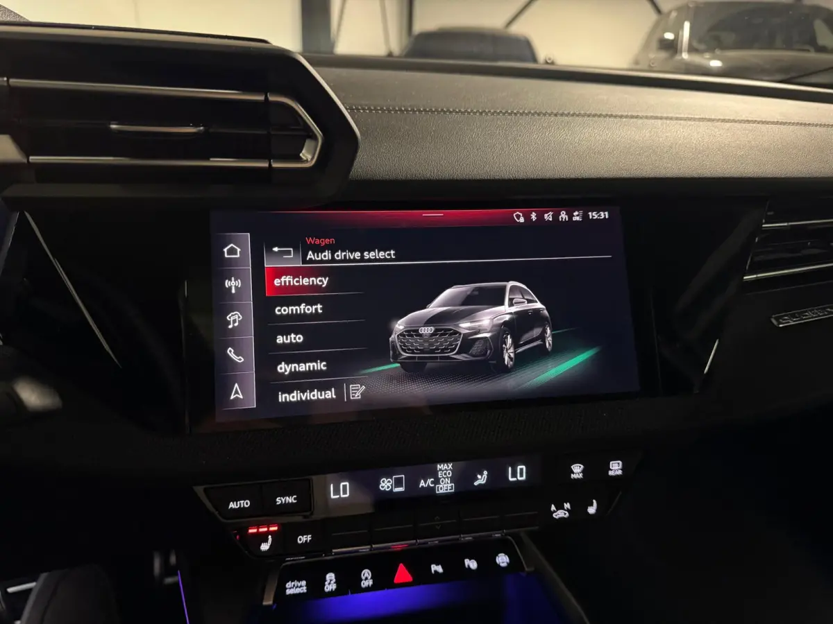 2.0 TFSI S3 quattro PANO KEYLESS CARPLAY
