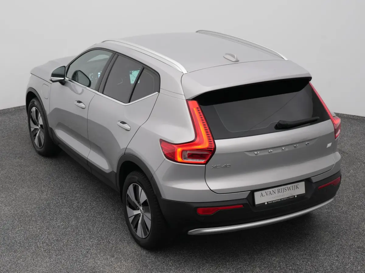 1.5 T4 Plug-in hybrid Inscription | CAMERA | KEYLESS