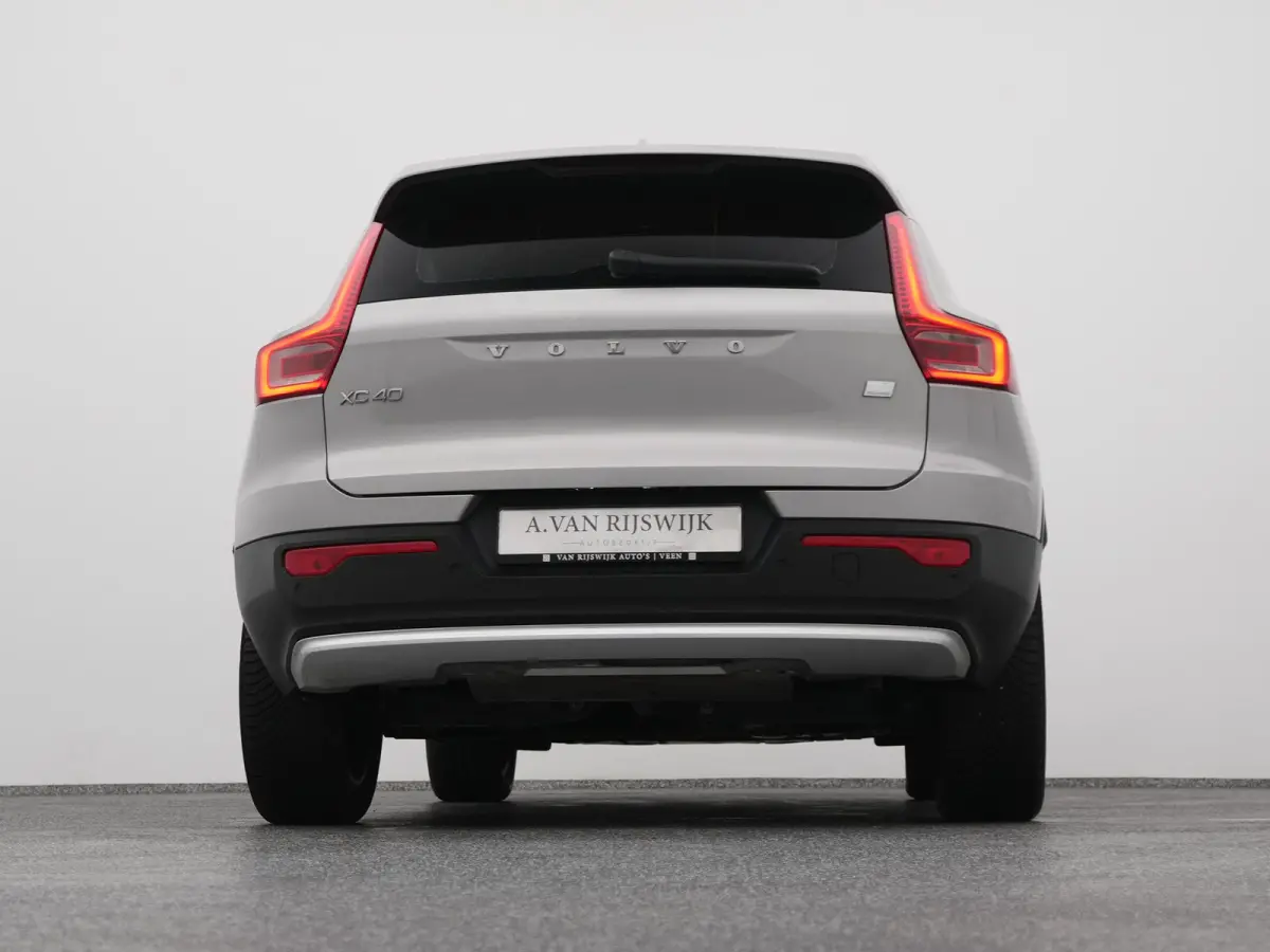 1.5 T4 Plug-in hybrid Inscription | CAMERA | KEYLESS
