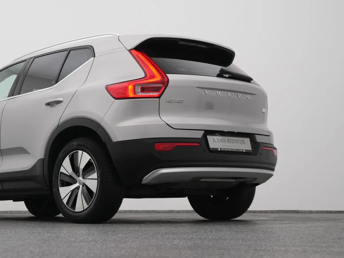 1.5 T4 Plug-in hybrid Inscription | CAMERA | KEYLESS