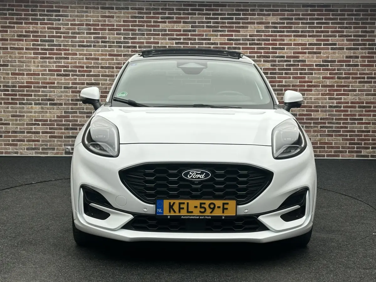 1.0 Turbo ST-Line X Panoramadak B&O Stuurwielverwm Camera