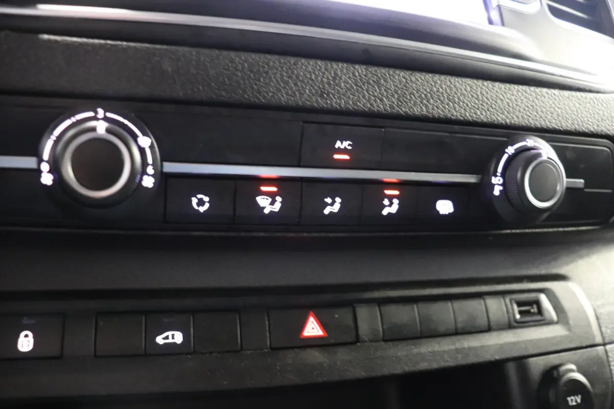 2.0 CDTI 122PK L2 Automaat EURO 6 - Airco - Navi - Cruise - € 14.950,- Excl.