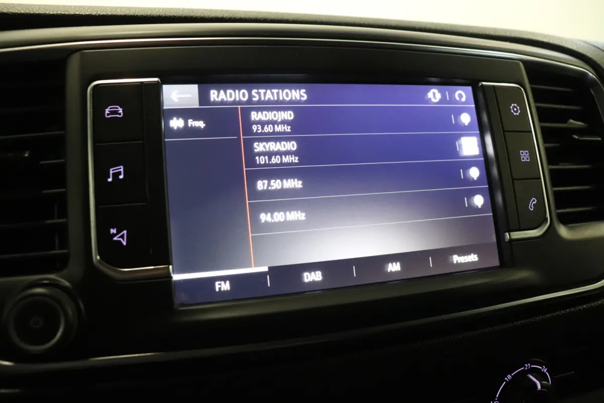 2.0 CDTI 122PK L2 Automaat EURO 6 - Airco - Navi - Cruise - € 14.950,- Excl.