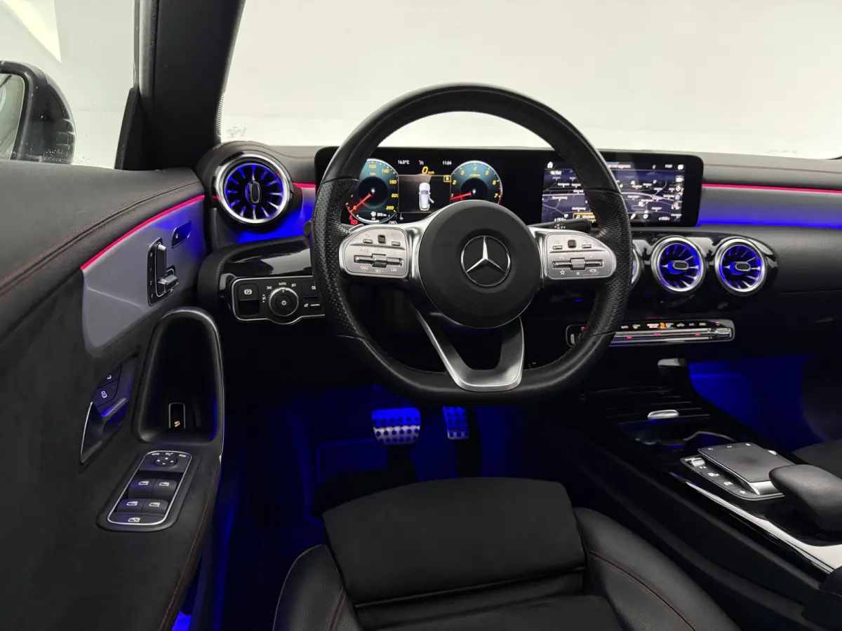 180 AMG Nightpakket | Pano | Sfeer | Virtual | Memory | Multibeam-LED | Carplay