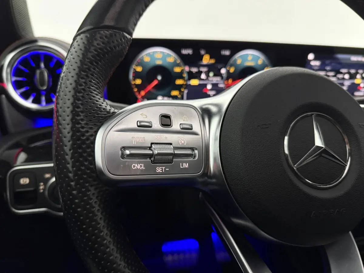 180 AMG Nightpakket | Pano | Sfeer | Virtual | Memory | Multibeam-LED | Carplay