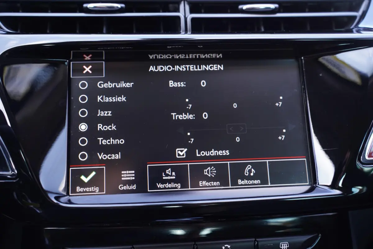 1.2 PureTech Exclusive Automaat Private glas Trekhaak Cruise controle Chrome-pakket Clima PDC