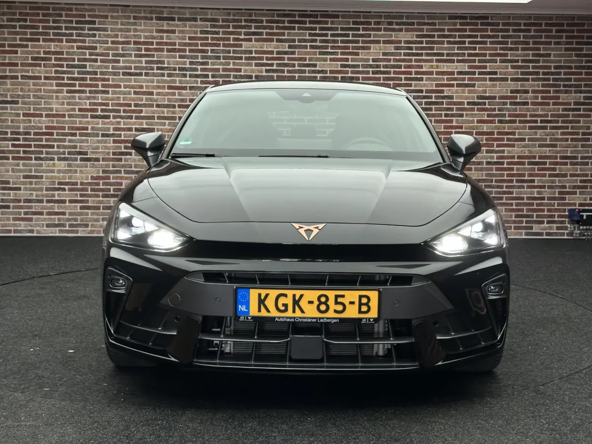 1.5 eTSI Business Plus | Memory| Trekhaak| Facelift|