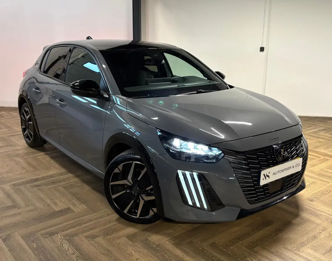 1.2 Hybrid 110 e-DCS6 GT 360 CAM BLINDSPOT CARPLAY