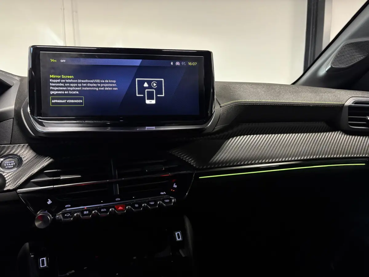 1.2 Hybrid 110 e-DCS6 GT 360 CAM BLINDSPOT CARPLAY