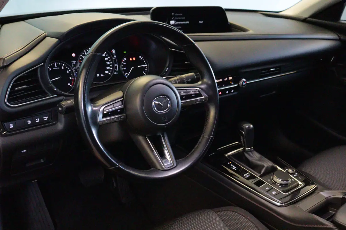 2.0 e-SkyActiv-X M Hybrid Sportive Automaat | NAVI | CAMERA + PDC | STOELVERW | ADAP CRUISE | BOSE AUDIO |