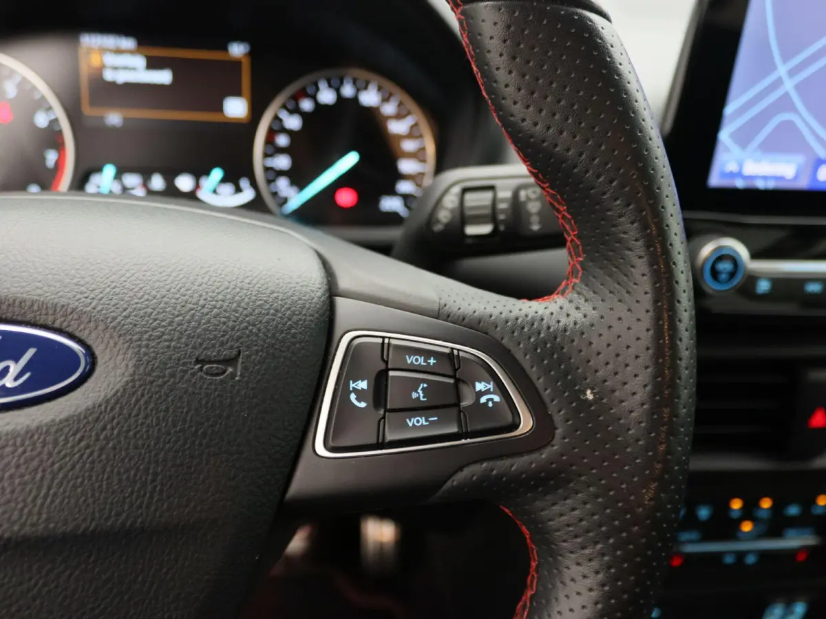 1.0 EcoBoost ST-Line | Apple Carplay/Android Auto | Winterpakket | Achteruitrijcamera | Cruise Control |