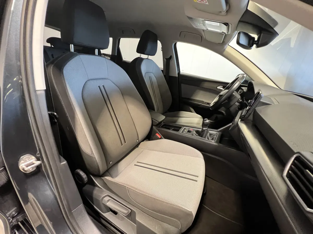 1.0 TSI Style | Apple Carplay/ Android Auto | LED Koplampen | LMV 17'' | Cruise Control | Rijstrooksensor met correctie | NL auto |