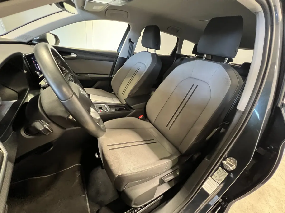 1.0 TSI Style | Apple Carplay/ Android Auto | LED Koplampen | LMV 17'' | Cruise Control | Rijstrooksensor met correctie | NL auto |