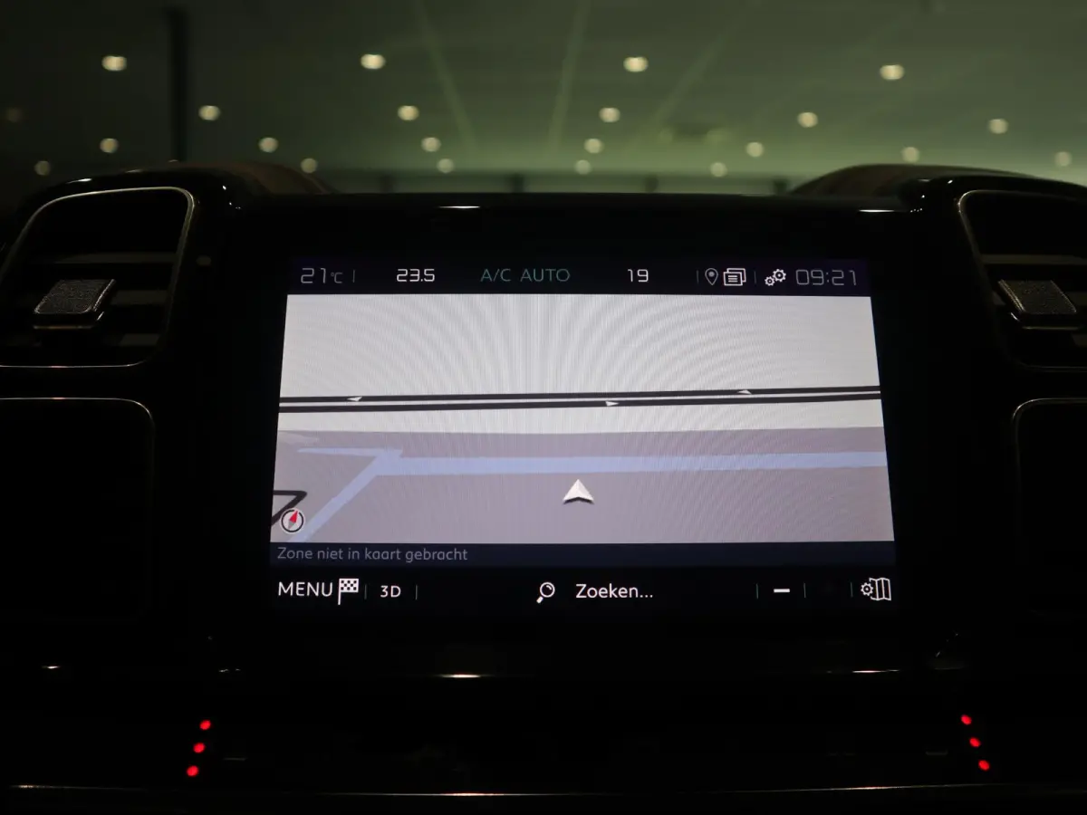 1.6 Plug-in Hybrid 225 Shine STOELMASSAGE - STOELVERWARMING - NAVIGATIE