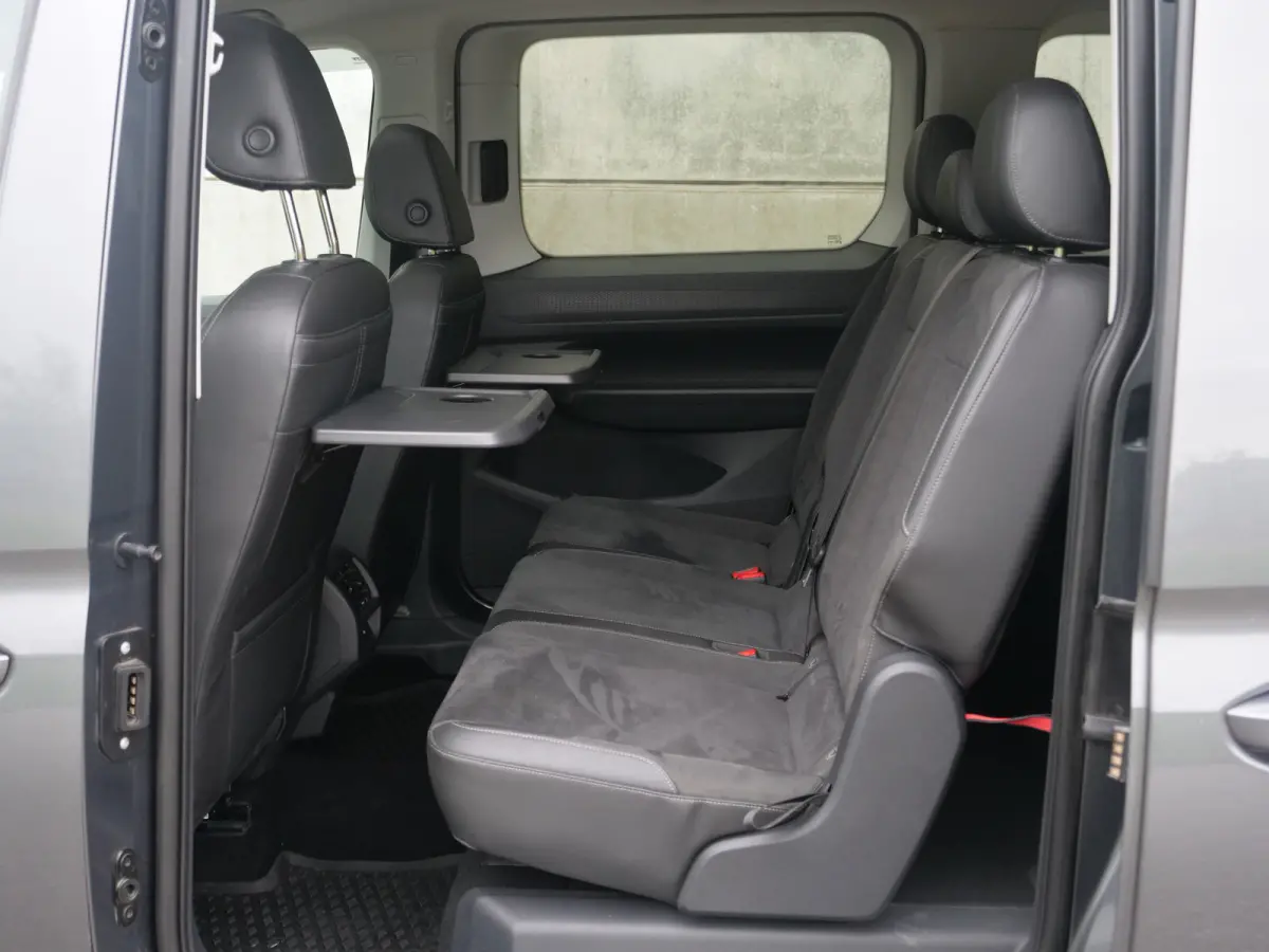 1.5 TSI | Highline | Panoramadak | 7 zits | virtual-cockpit | camera | standkachel..