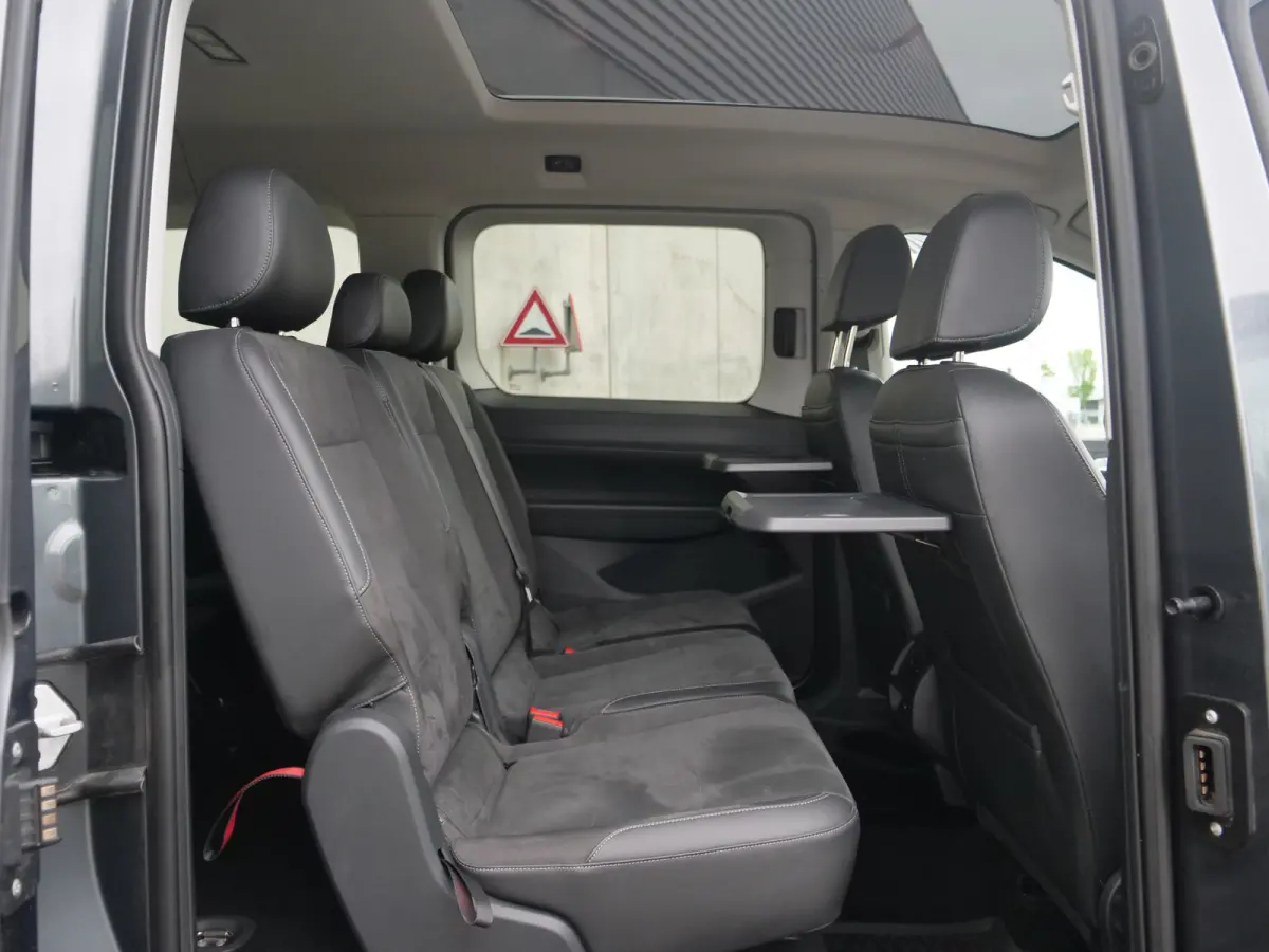 1.5 TSI | Highline | Panoramadak | 7 zits | virtual-cockpit | camera | standkachel..
