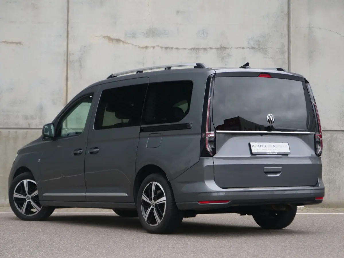 1.5 TSI | Highline | Panoramadak | 7 zits | virtual-cockpit | camera | standkachel..