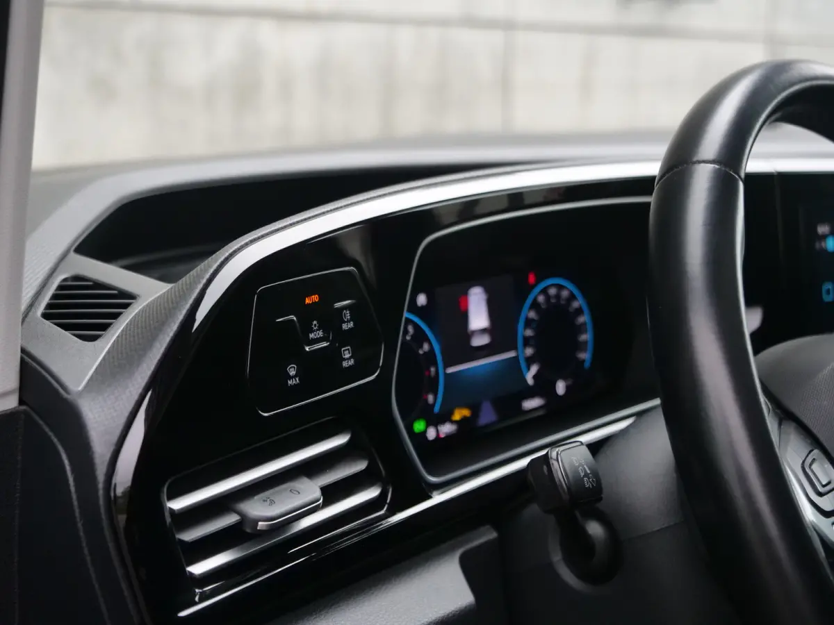 1.5 TSI | Highline | Panoramadak | 7 zits | virtual-cockpit | camera | standkachel..