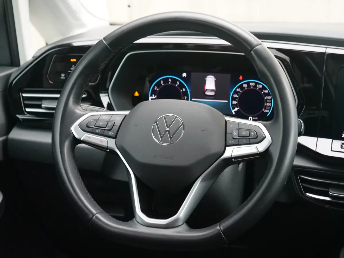 1.5 TSI | Highline | Panoramadak | 7 zits | virtual-cockpit | camera | standkachel..