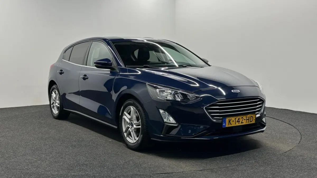 1.0 EcoBoost Trend Edition Business CAMERA CARPLAY NAVI LM.